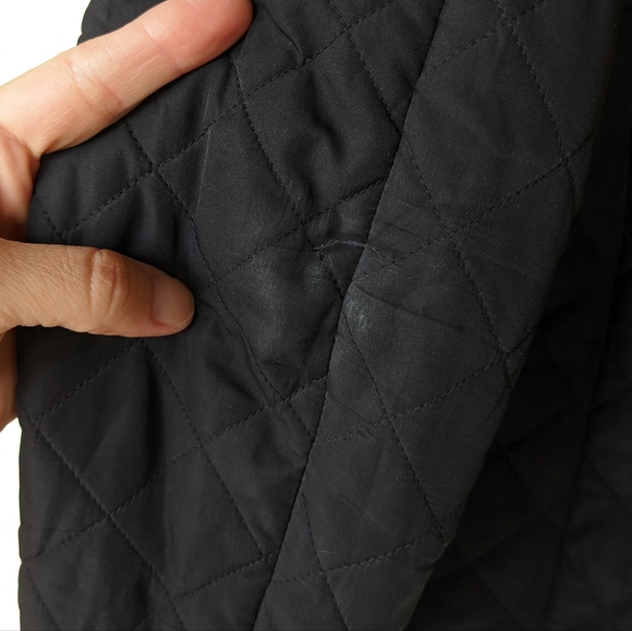 J. CREW black quilted zip-up packable puffer jacket - Picture 3 of 10